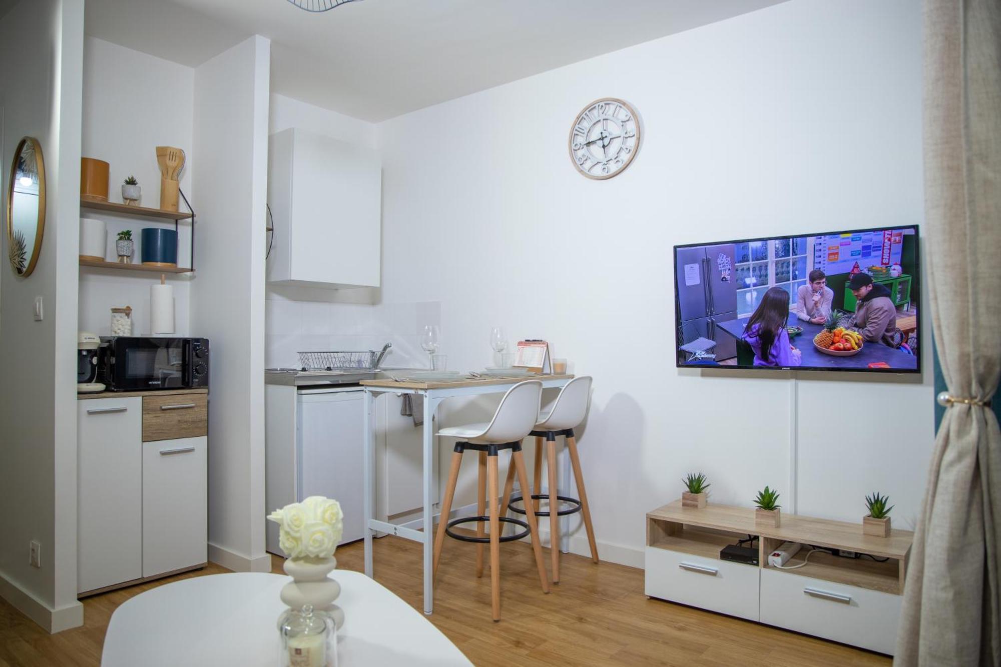 Centre-Ville - Fibre - Netflix - Le Beverley Studio Blain Eksteriør bilde